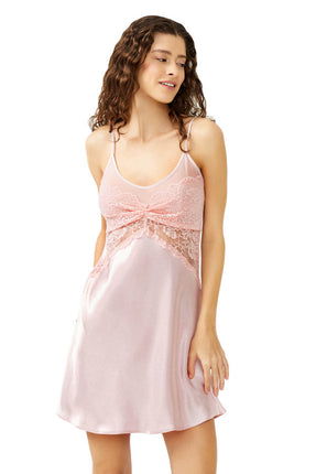 Chemise de Nuit en Satin et Dentelle