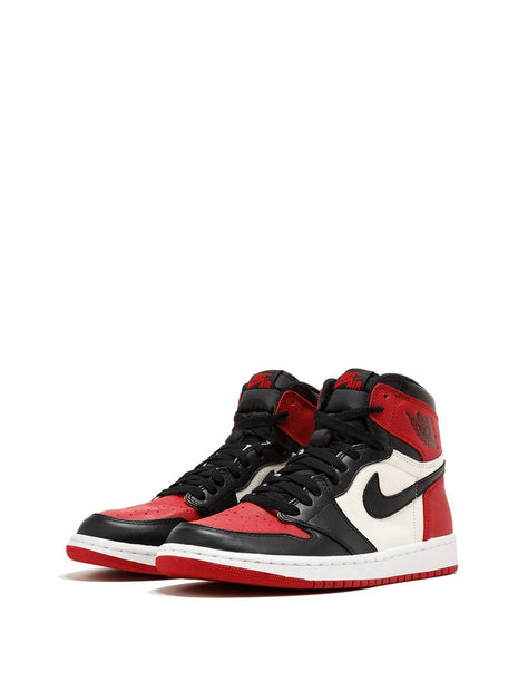 Nike Air Jordan 1 Retro High Bred Toe