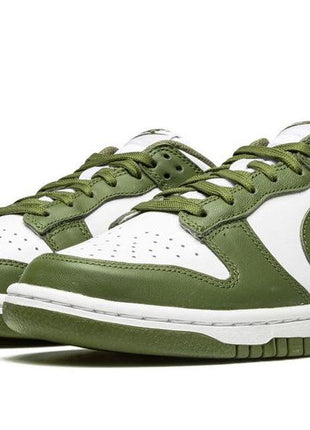 Nike Dunk Low - Olive