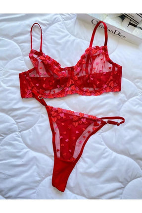 Ensemble Lingerie Rouge Brodé de Cœurs