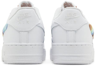 Nike Air Force 1 Low GS Rainbow Lace Swoosh Baskets Blanc Multi-Couleur.