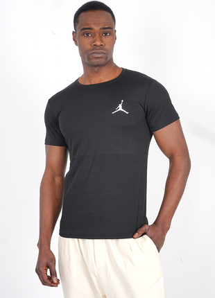 T-Shirt Sportif Noir Dynamique