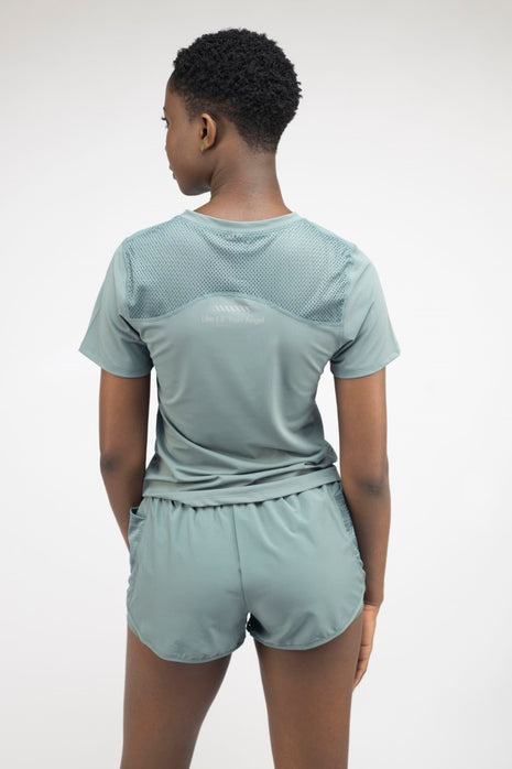 Ensemble de sport femme, Short de sport et le T-shirt manches courtes fitness.