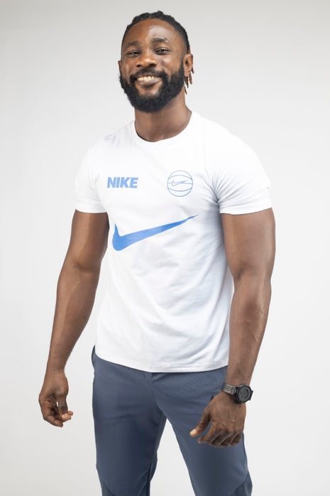 T-shirt Nike blanc.