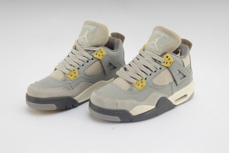 Baskets Air Jordan 4 SE Craft.