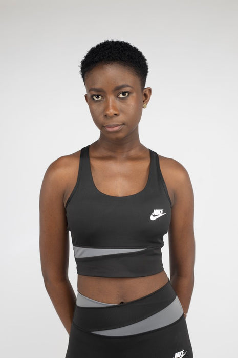 Ensemble Nike de sport leggings et Top de Fitness.