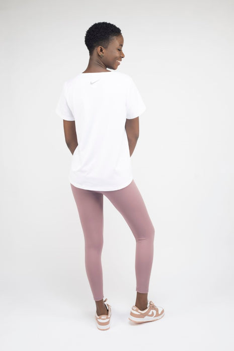 legging Nike à taille haute pour femme.