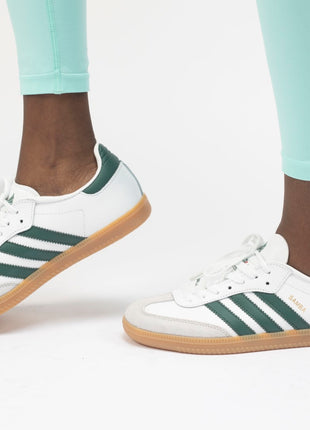 Adidas Samba pour femme.