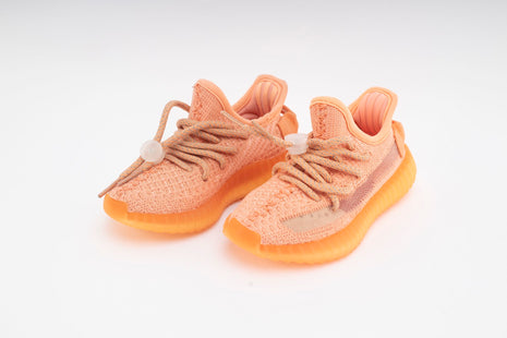 Baskets Adidas Yeezy Boost 350 Orange Pour enfant.