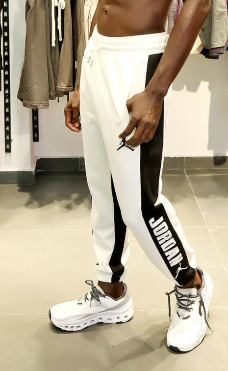 Pantalon Jordan blanc.