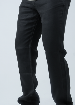 Pantalon Denim Noir 'Élégance Urbaine'