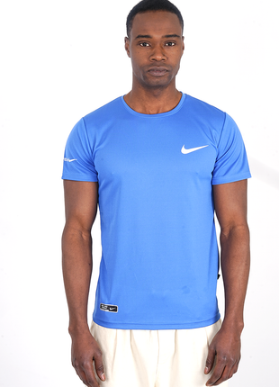 T-Shirt Sport 'Nike Bleu'