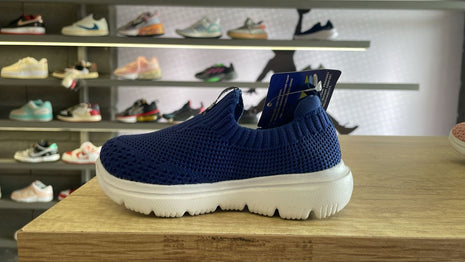 Baskets pour sport SKECHERS BLEU enfant.