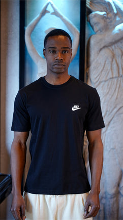 T-shirt Nike Noir en Coton Premium