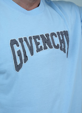 T-Shirt Givenchy Classique