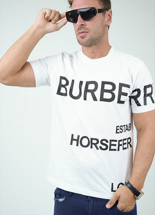 T-Shirt Burberry Avec Typographie Audacieuse