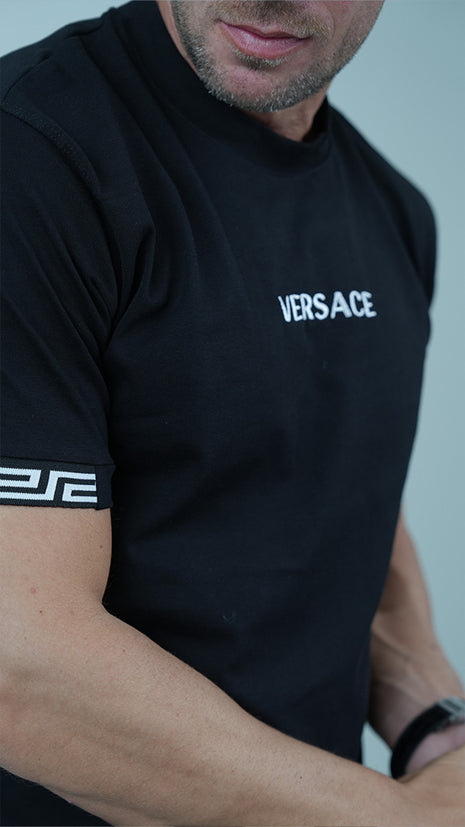 T-Shirt Versace avec Détails Graphiques