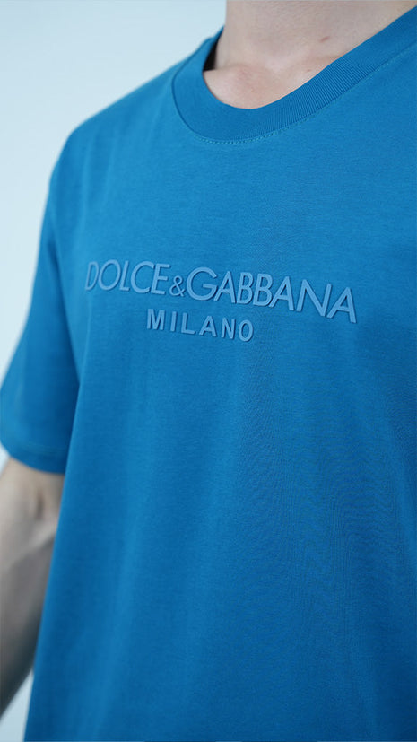 T-Shirt Dolce And Gabbana Avec Inscription Ton sur Ton