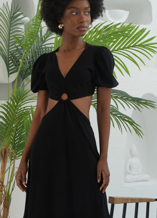 Robe Asymétrique Noire Décolletée