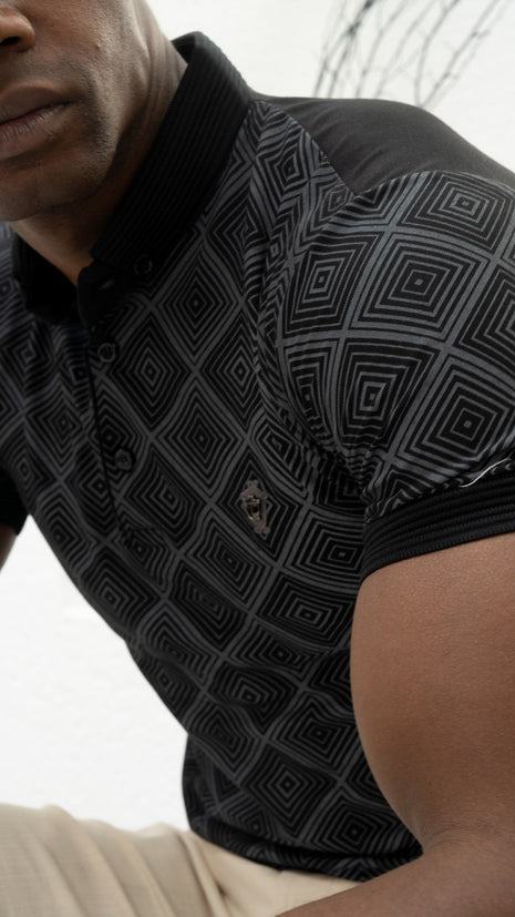 Polo Shirt Noir à Motifs Géométriques