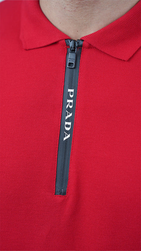 T-shirt Prada Élégant à Fermeture Zippée-Rouge