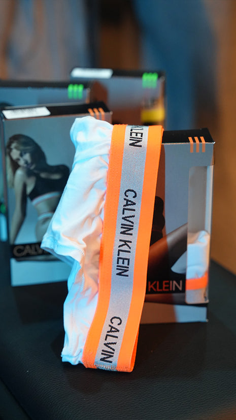 Ensemble de Lingerie Calvin Klein Blanc Pour Femme