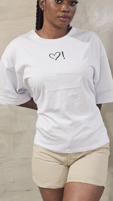 T-Shirt Blanc avec Motif Cœur