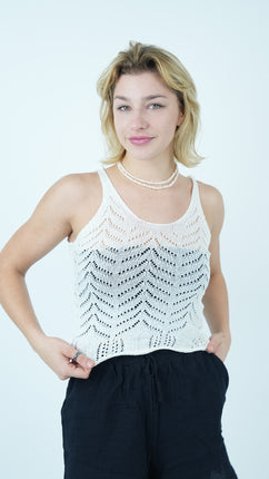 Top blanc en Crochet à Motifs Géométriques