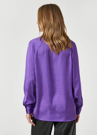 Blouse en Satin Violette pour Femme