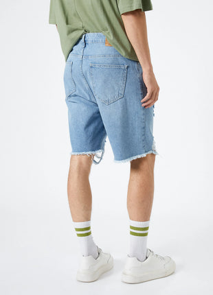 Short en Jean Déchiré pour Homme