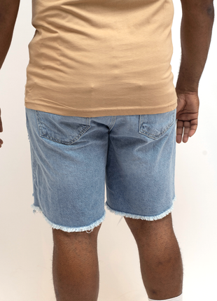 Short en Jean Déchiré pour Homme