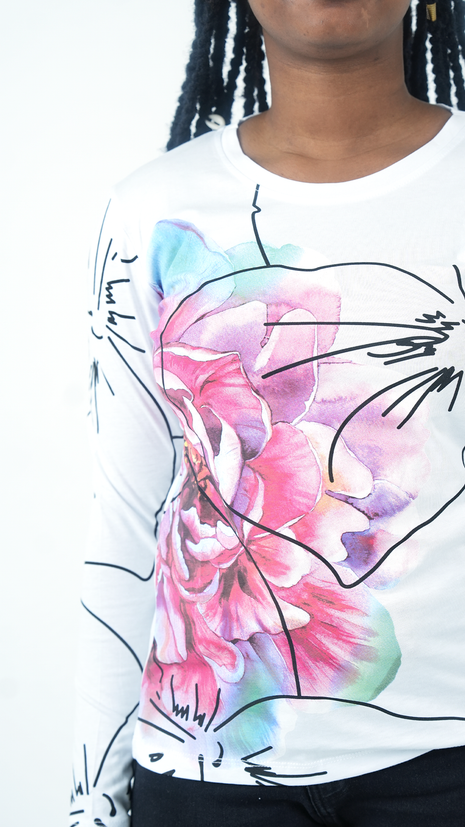 T-Shirt à Manches Longues 'Floral Elegance'